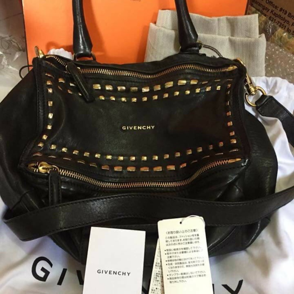 Givenchy pandora